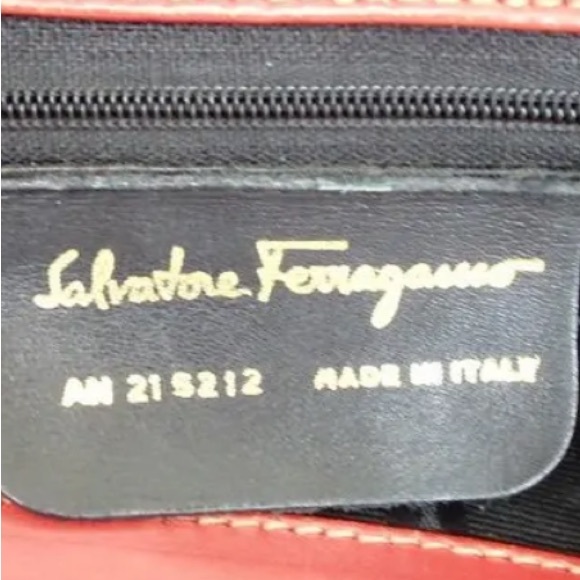 AUTH Authentic Salvatore Ferragamo Leather Handbag Shoulder Bag Tote Red - Picture 15 of 16